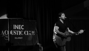 Brian Kennedy performing at the INEC Acoustic Club